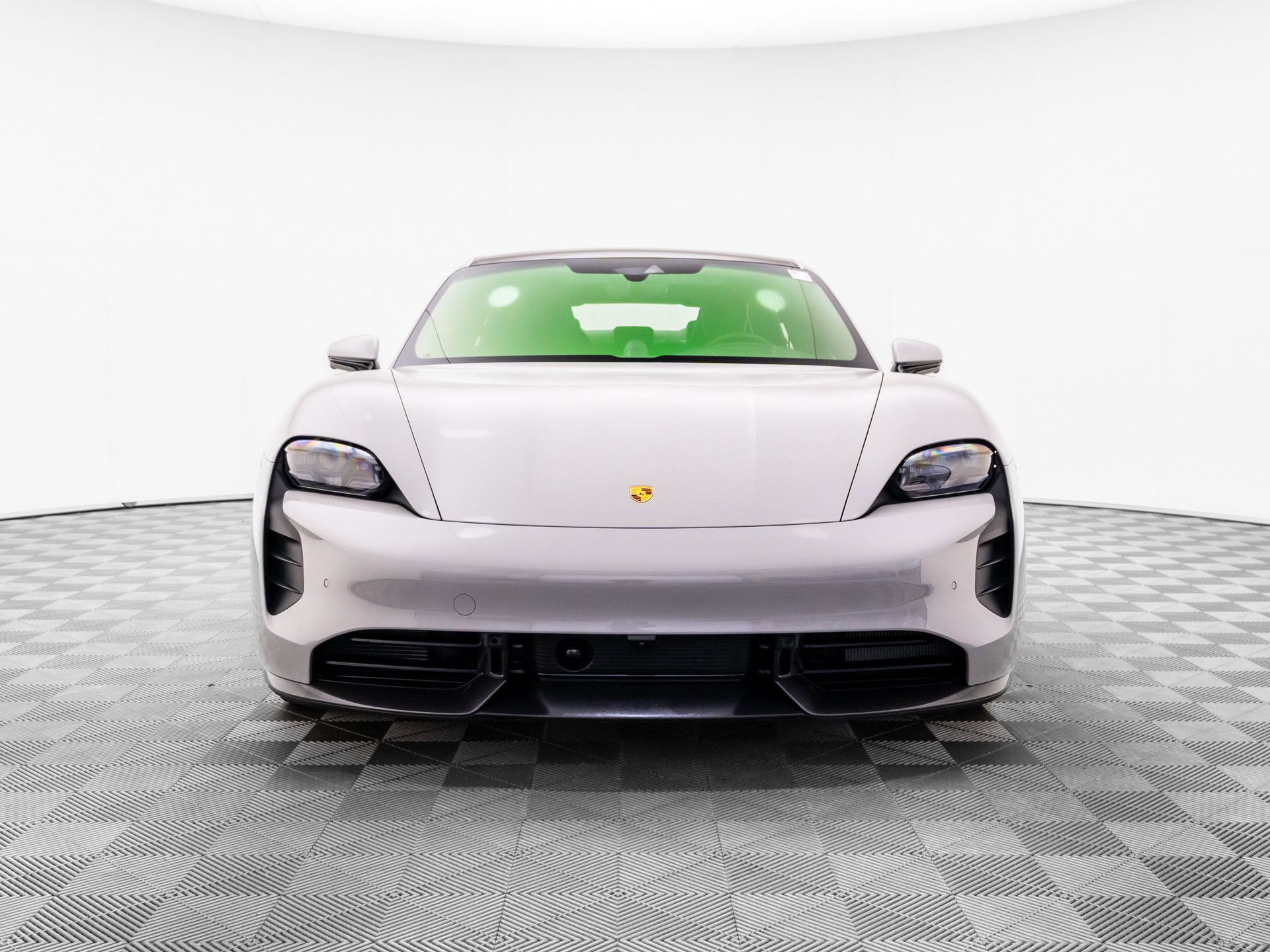 Used 2022 Porsche Taycan Turbo S AWD/4WD image 9