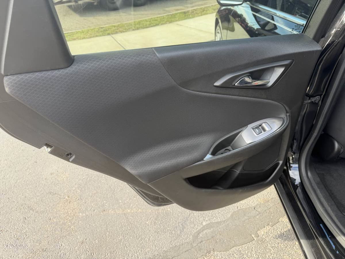 Used 2022 Chevrolet Malibu LT image 14