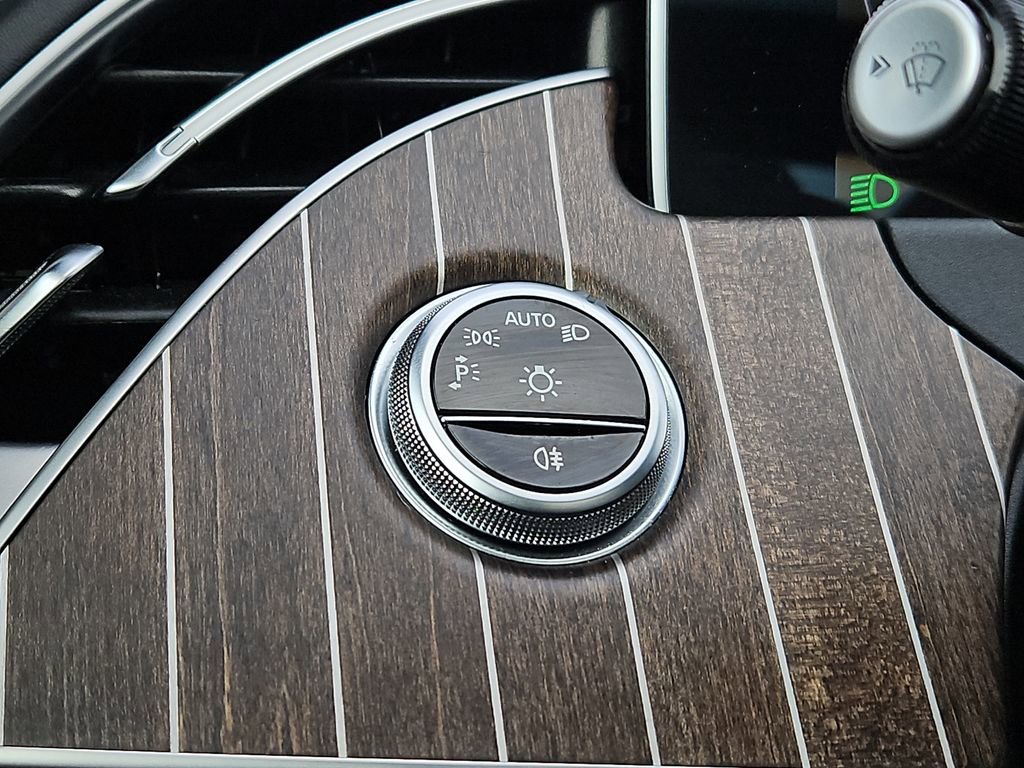 Used 2024 Mercedes-Benz E 450 4MATIC Sedan image 22