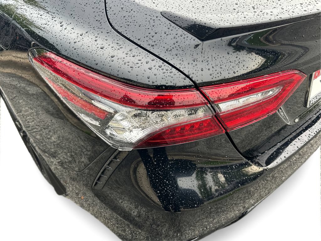 Used 2021 Toyota Camry XSE w/ Cold Weather Package FWD image 31