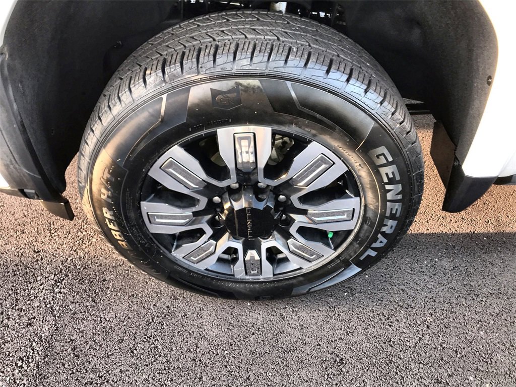 Used 2024 GMC Sierra 2500 Denali w/ Denali Reserve Package image 10
