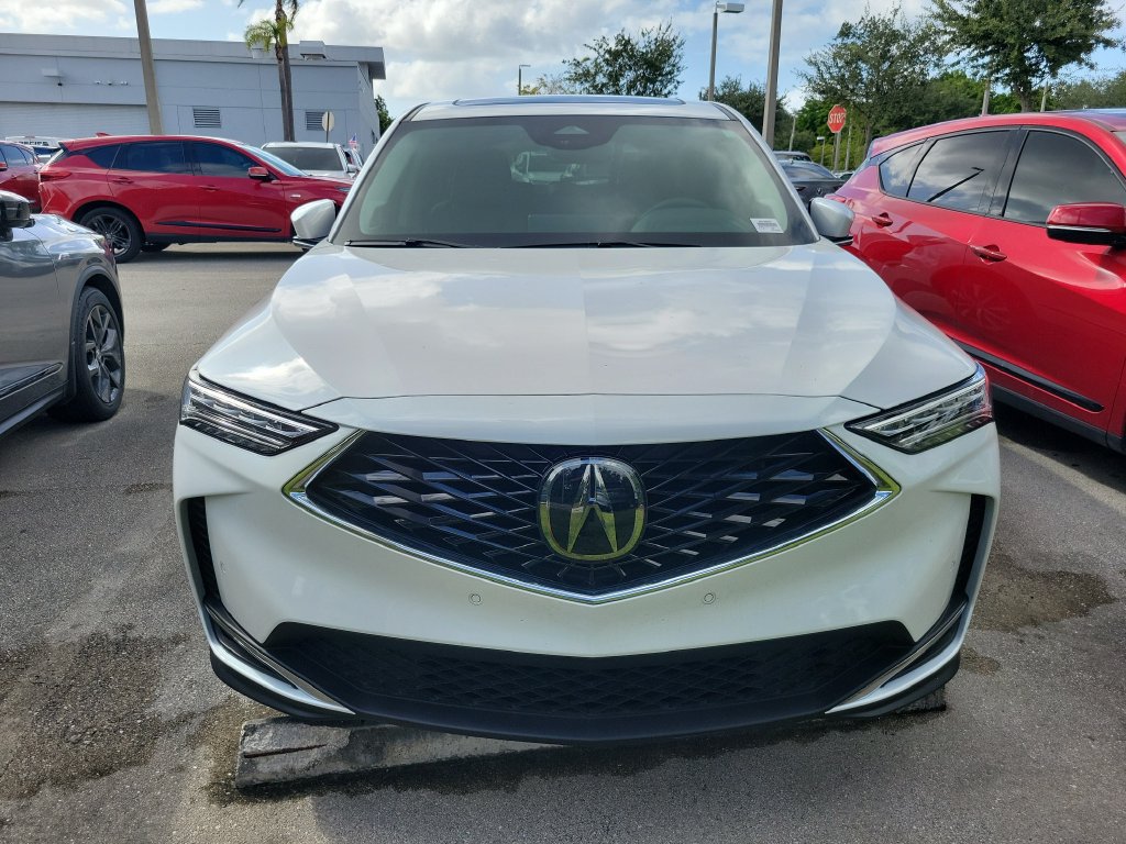Used 2025 Acura MDX w/ Technology Package AWD/4WD image 2