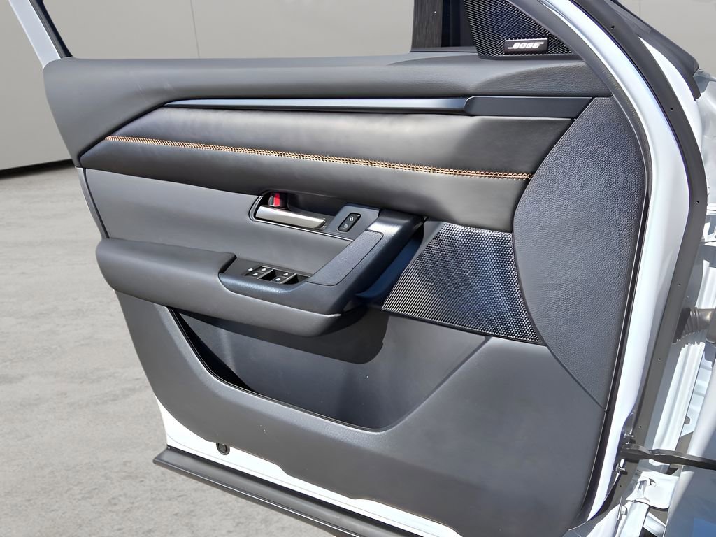 Used 2026 MAZDA CX-50 AWD 2.5 Hybrid w/ Weather Package image 17