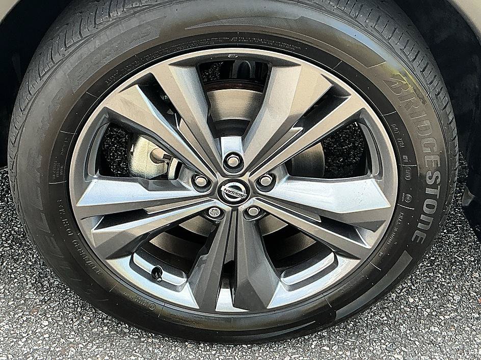Certified 2022 Nissan Murano Platinum w/ Cargo Package AWD/4WD image 7