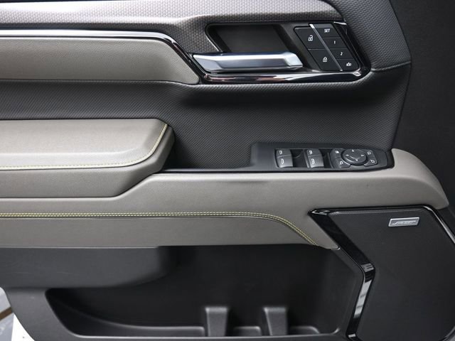 Used 2024 Chevrolet Silverado 1500 ZR2 w/ Technology Package image 13