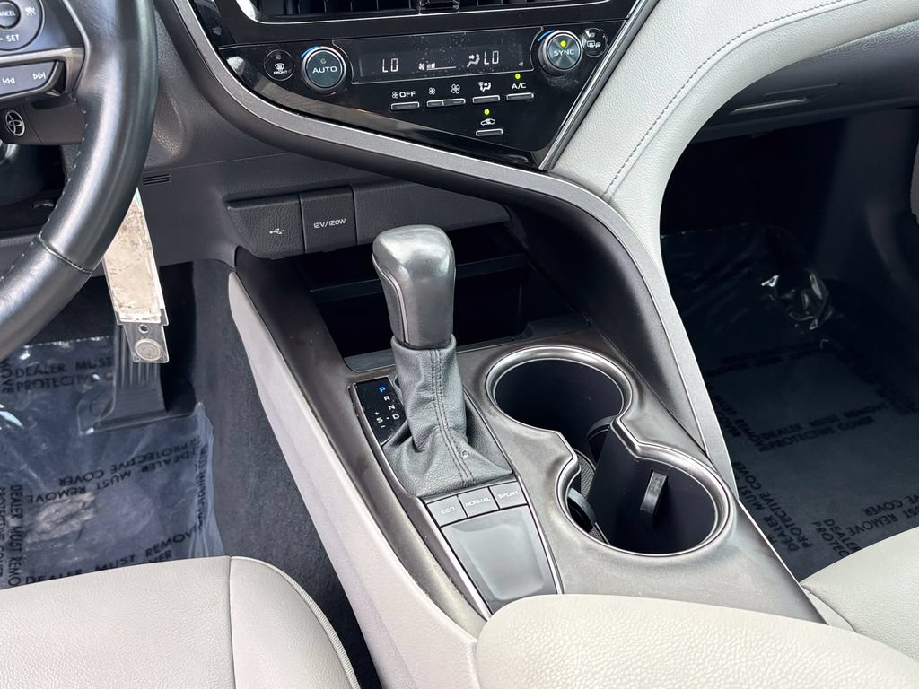 Used 2024 Toyota Camry SE FWD image 24