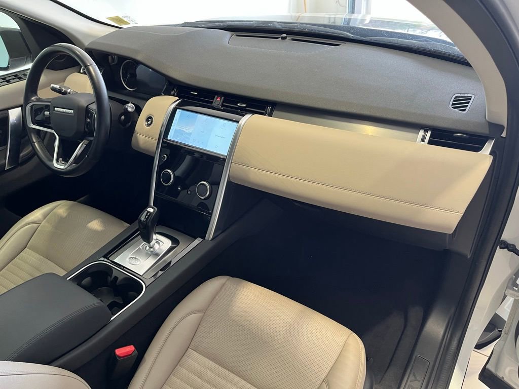 Used 2021 Land Rover Discovery Sport S image 31