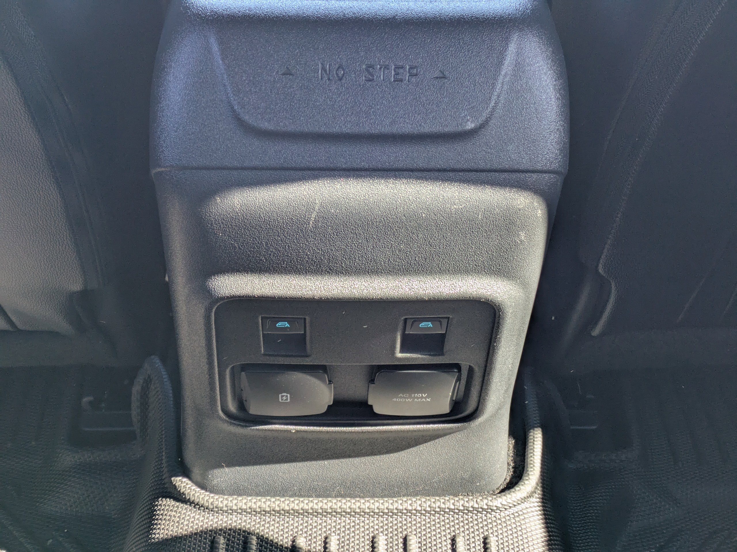 Used 2023 Ford Bronco Wildtrak image 15