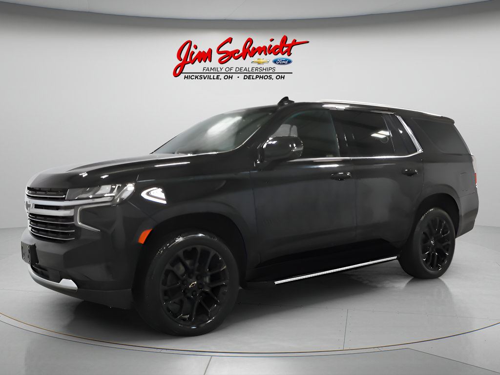Used 2023 Chevrolet Tahoe LT w/ Luxury Package AWD/4WD image 2