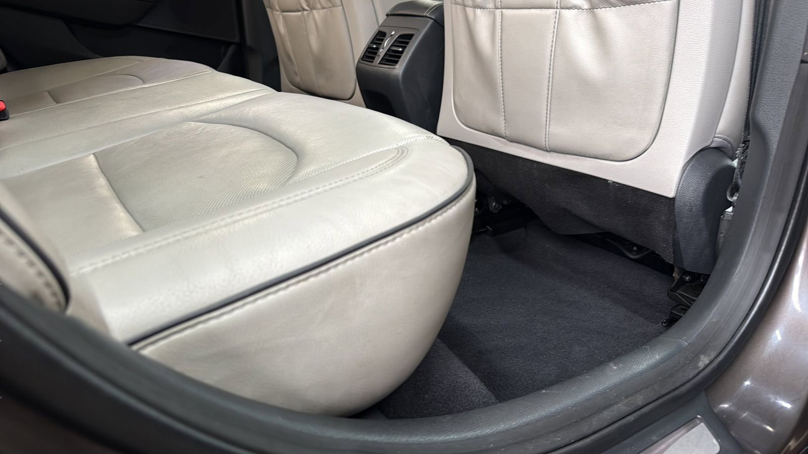 Used 2015 Hyundai Sonata Limited 2.0T FWD image 25