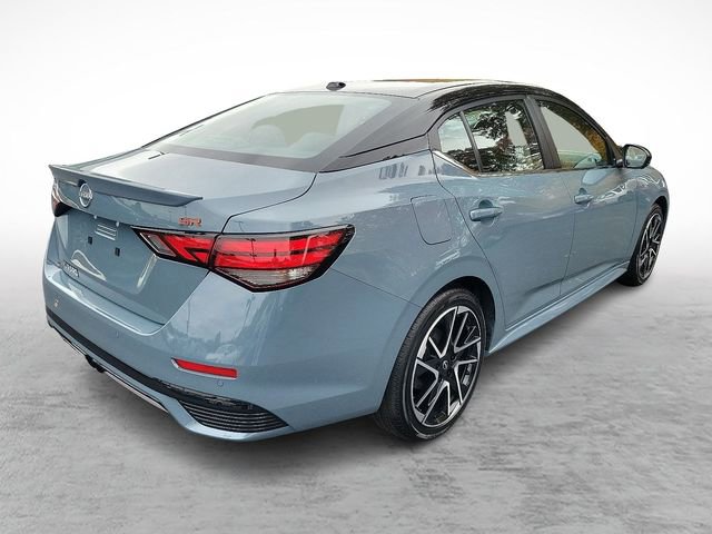 New 2025 Nissan Sentra SR w/ SR Premium Package FWD image 4