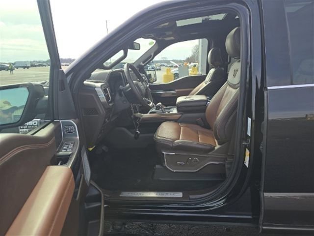 Used 2024 Ford F150 King Ranch image 3