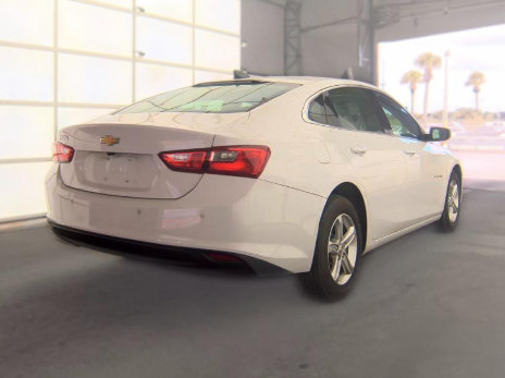 Used 2023 Chevrolet Malibu LS w/ Driver Confidence Package FWD image 4