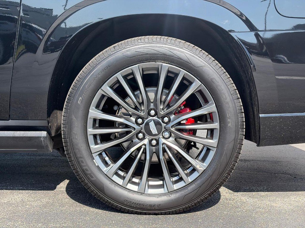 Certified 2024 Cadillac Escalade ESV V w/ Heavy-Duty Trailer Package AWD/4WD image 6