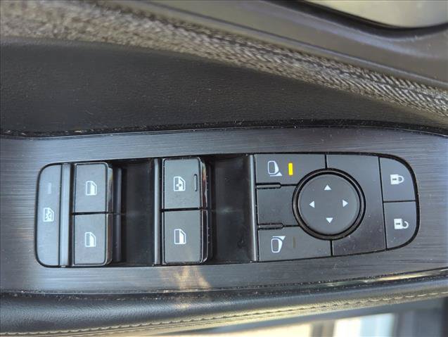 Used 2023 Nissan Rogue SV AWD/4WD image 10