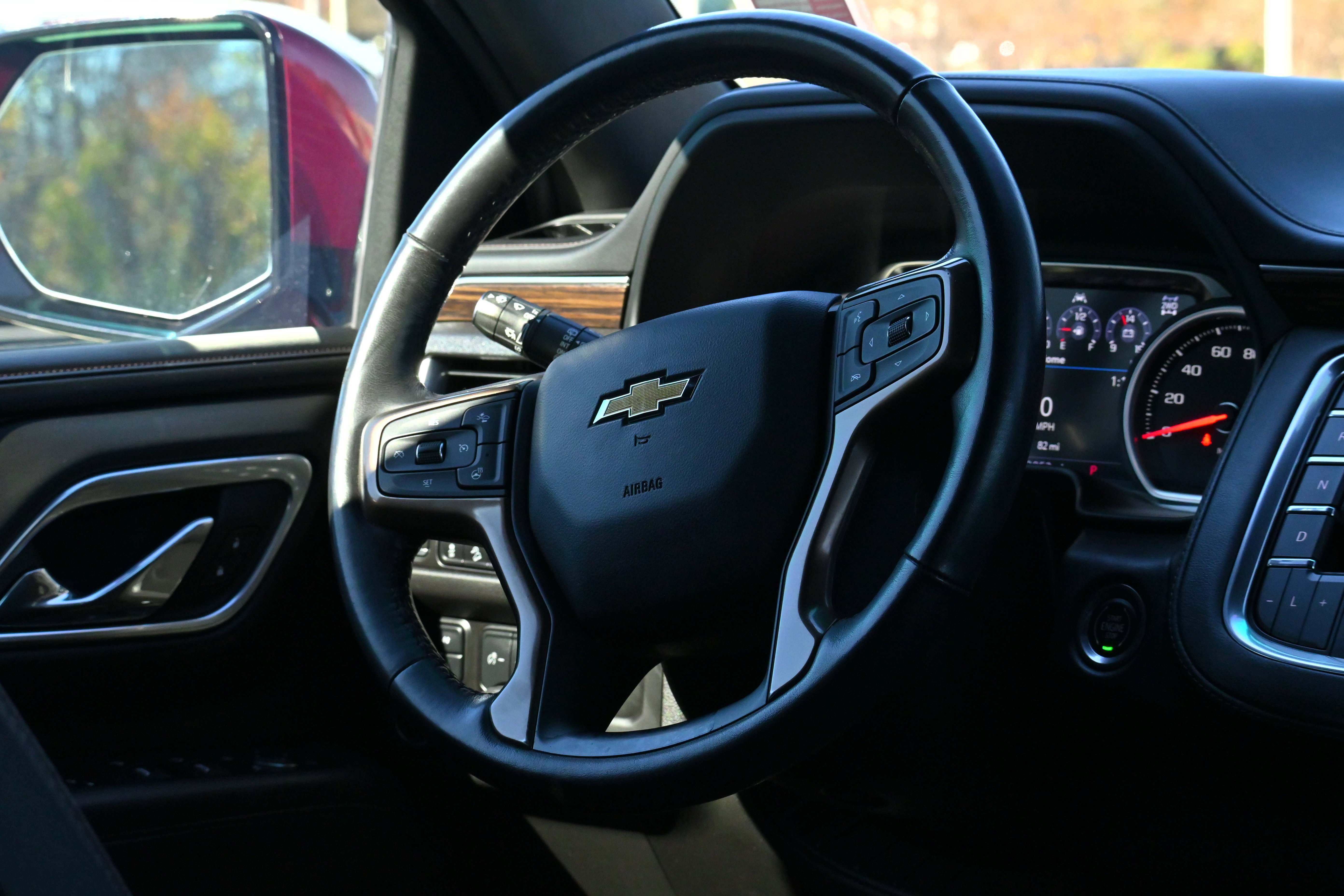 Used 2021 Chevrolet Suburban High Country image 19