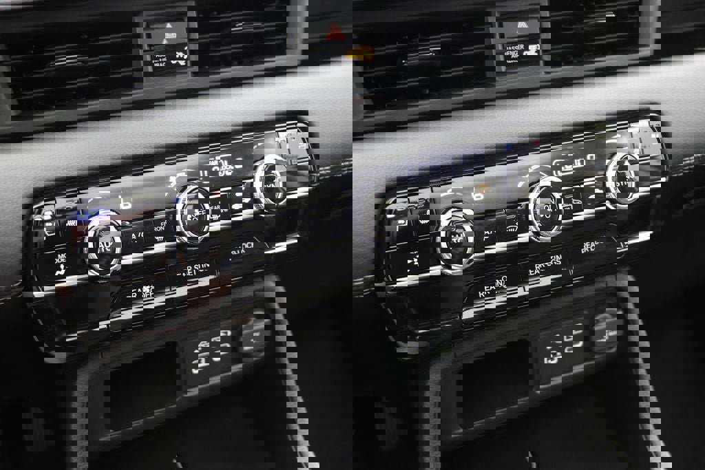 Used 2024 Honda Pilot Elite image 26