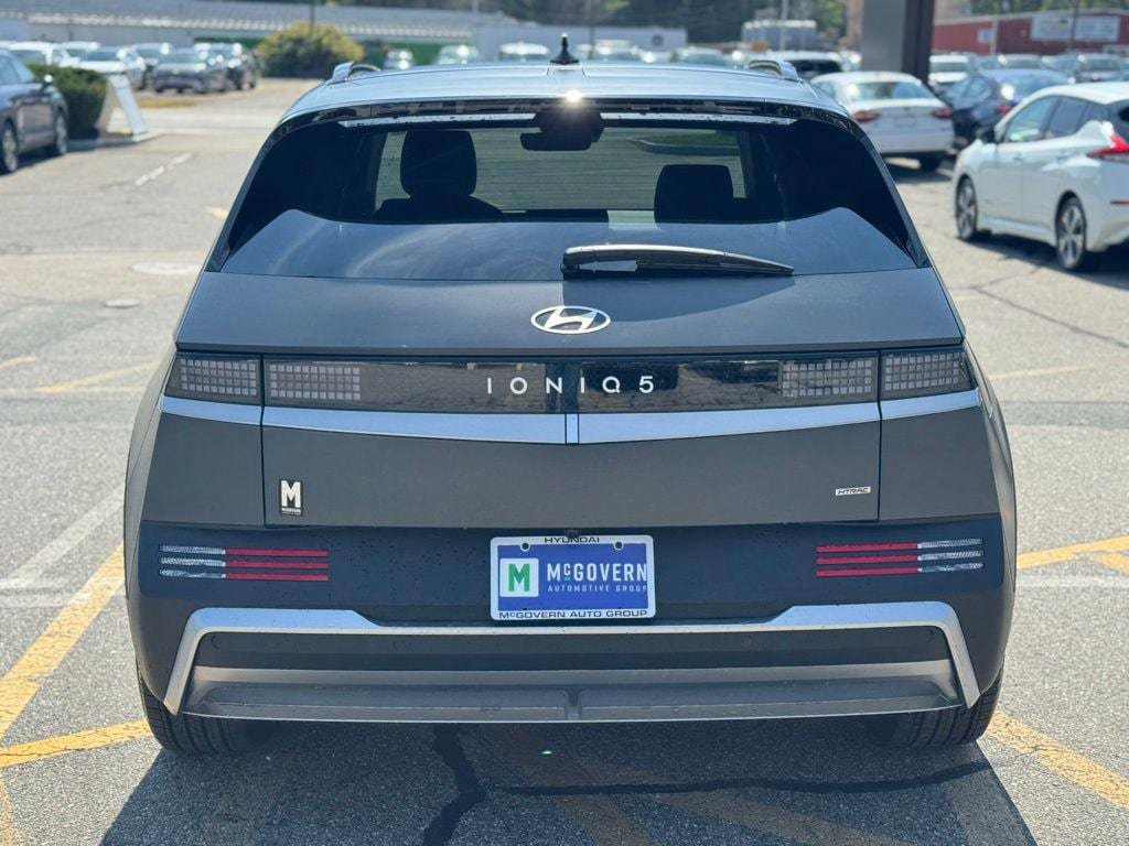 New 2025 Hyundai Ioniq 5 SEL AWD/4WD image 4
