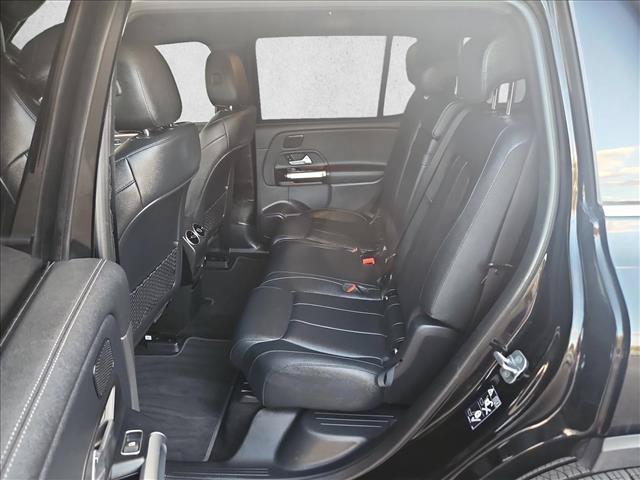 Used 2023 Mercedes-Benz EQB 300 4MATIC image 19