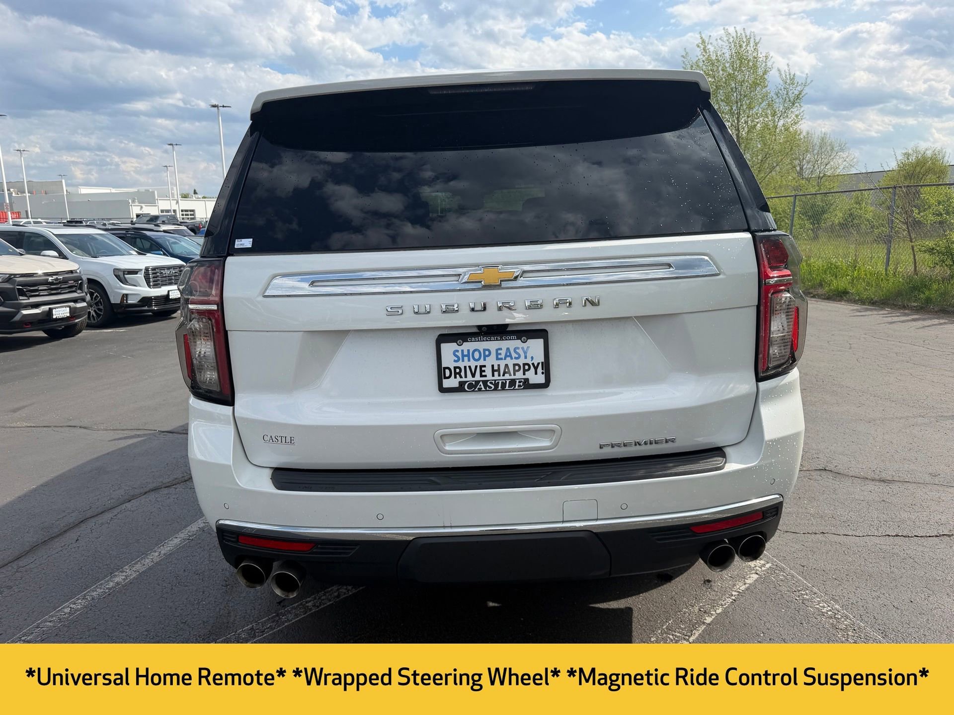 Used 2023 Chevrolet Suburban Premier w/ Premium Package AWD/4WD image 9