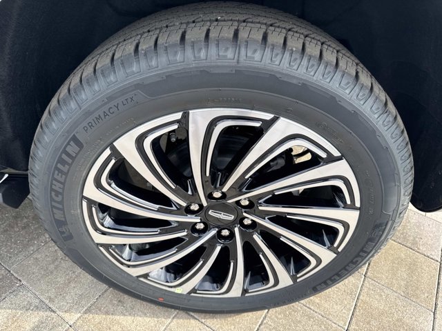 New 2025 Lincoln Navigator L Black Label image 35