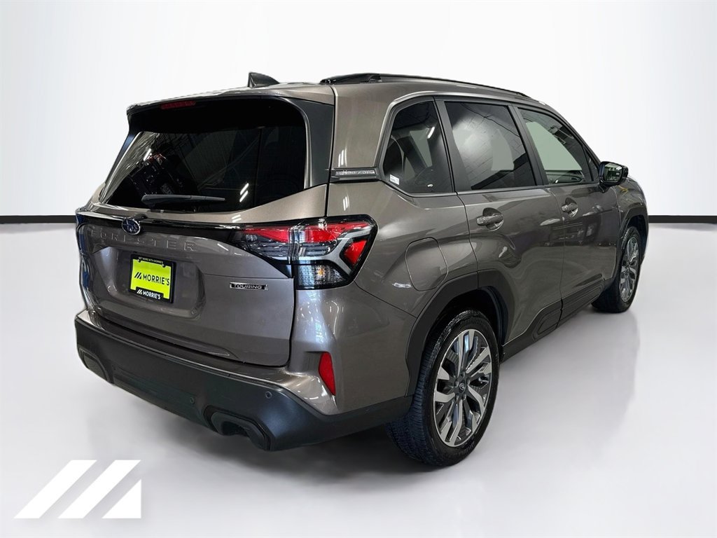 Used 2025 Subaru Forester Touring AWD/4WD image 5