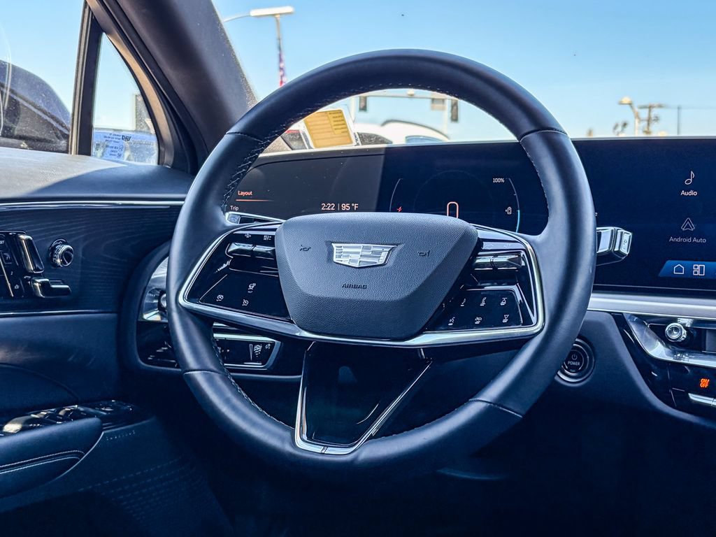 Certified 2024 Cadillac Lyriq Luxury RWD image 14