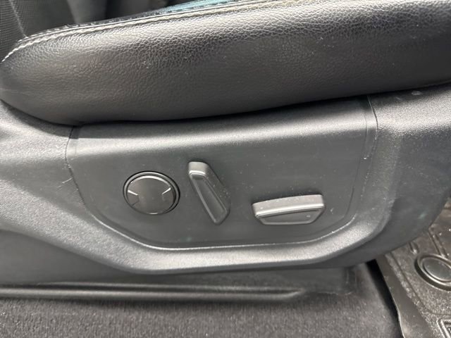 Used 2020 Ford F350 Lariat AWD/4WD image 14