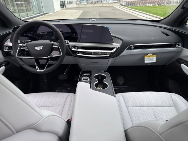 New 2025 Cadillac Lyriq Sport image 15