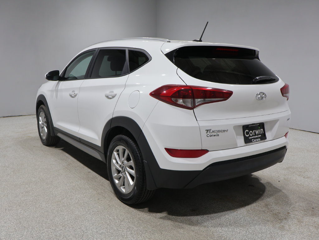 Used 2017 Hyundai Tucson SE w/ SE Popular Package 02 AWD/4WD image 5