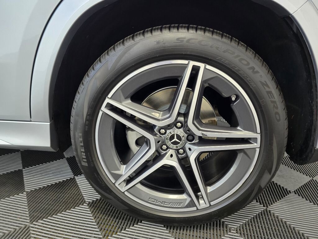 Used 2024 Mercedes-Benz GLS 450 GLS 450 image 21