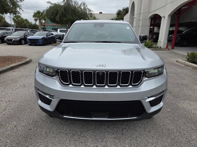 Certified 2024 Jeep Grand Cherokee Limited w/ Luxury Tech Group II AWD/4WD image 20