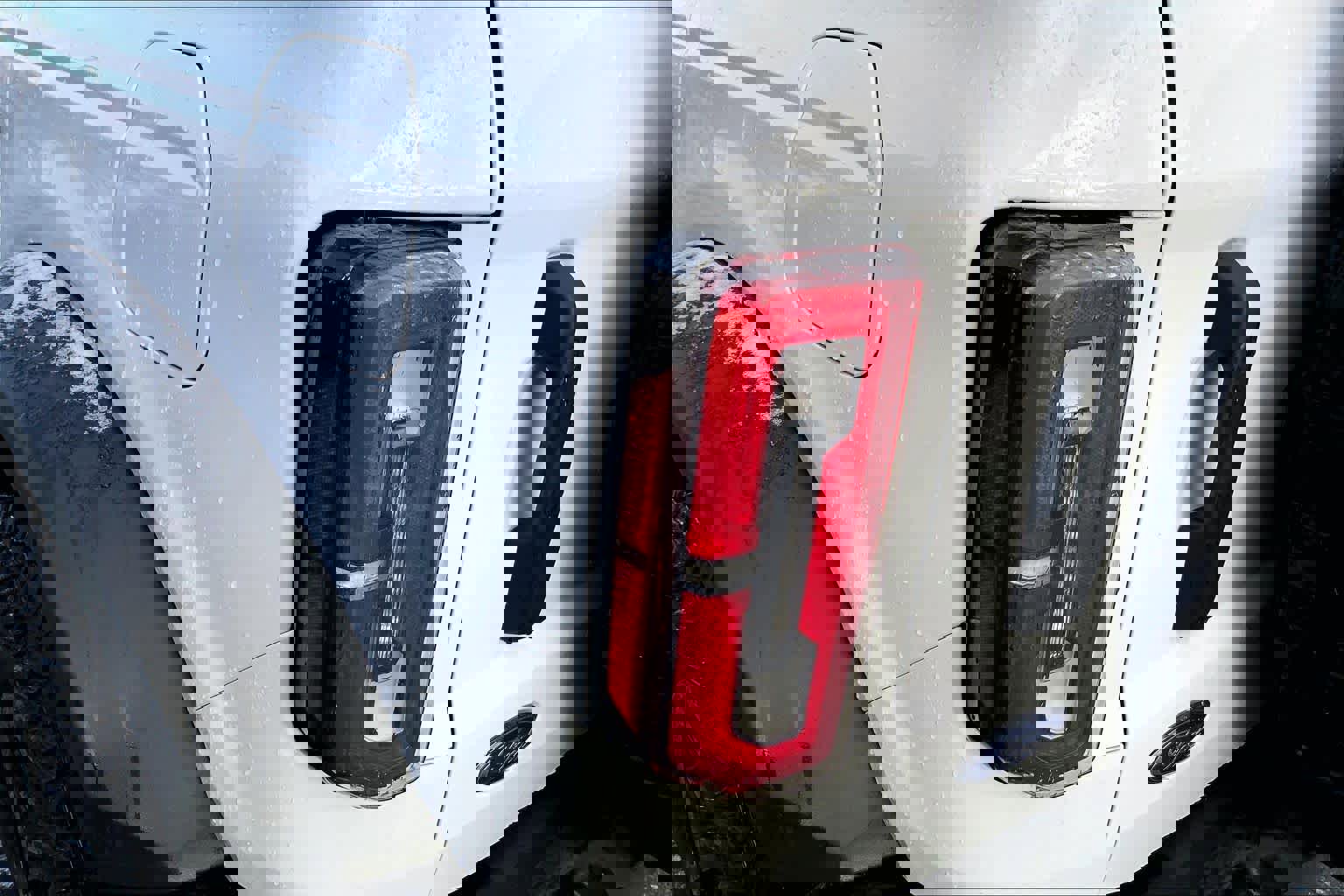 Used 2023 Ford Bronco Wildtrak image 28