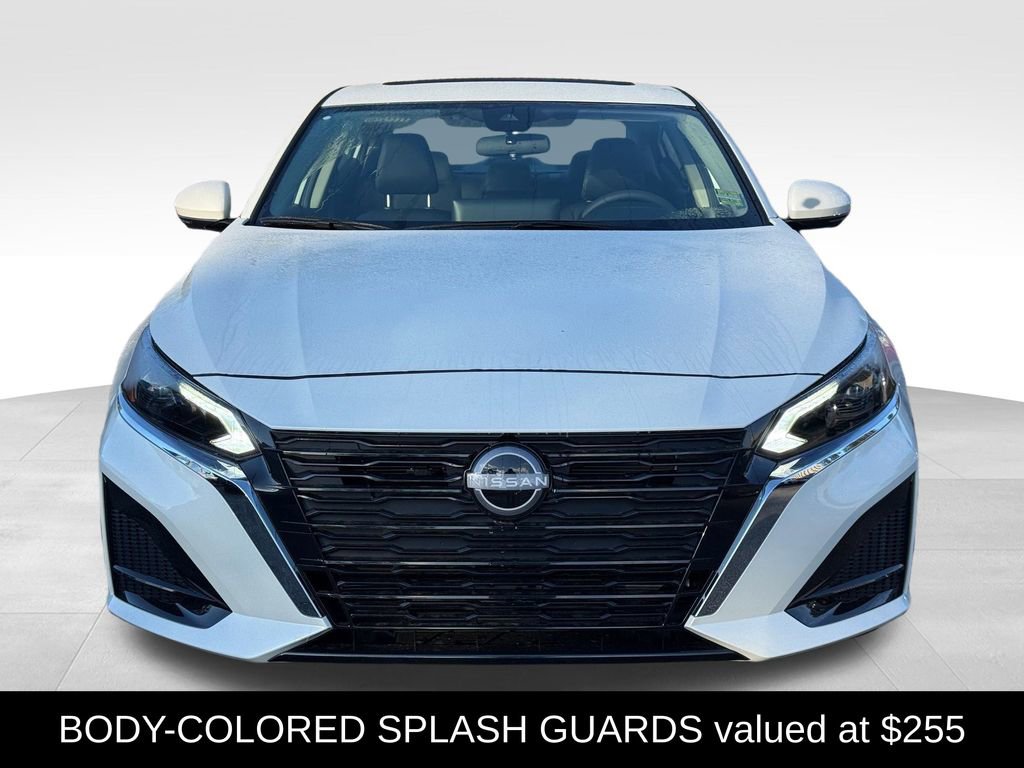 New 2025 Nissan Altima 2.5 SL image 8