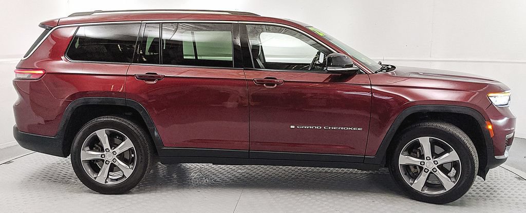 Used 2021 Jeep Grand Cherokee L Limited w/ Trailer Tow Group (B) AWD/4WD image 2
