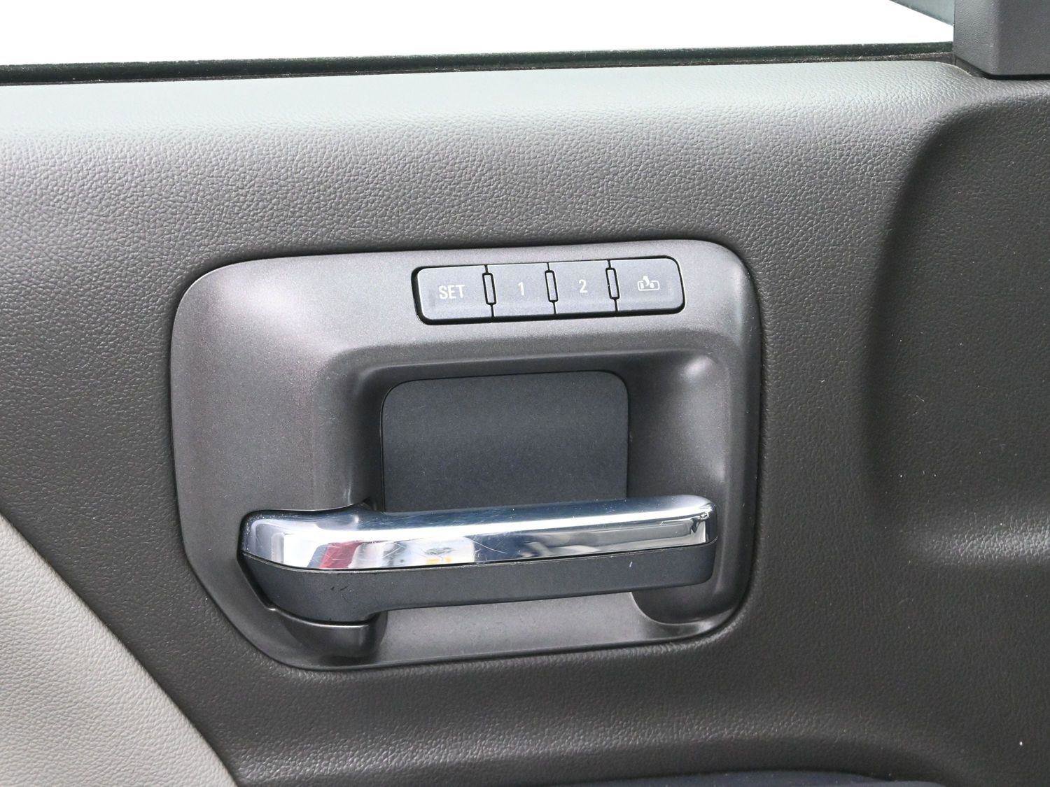 Used 2018 GMC Sierra 1500 SLT w/ SLT Premium Package image 11