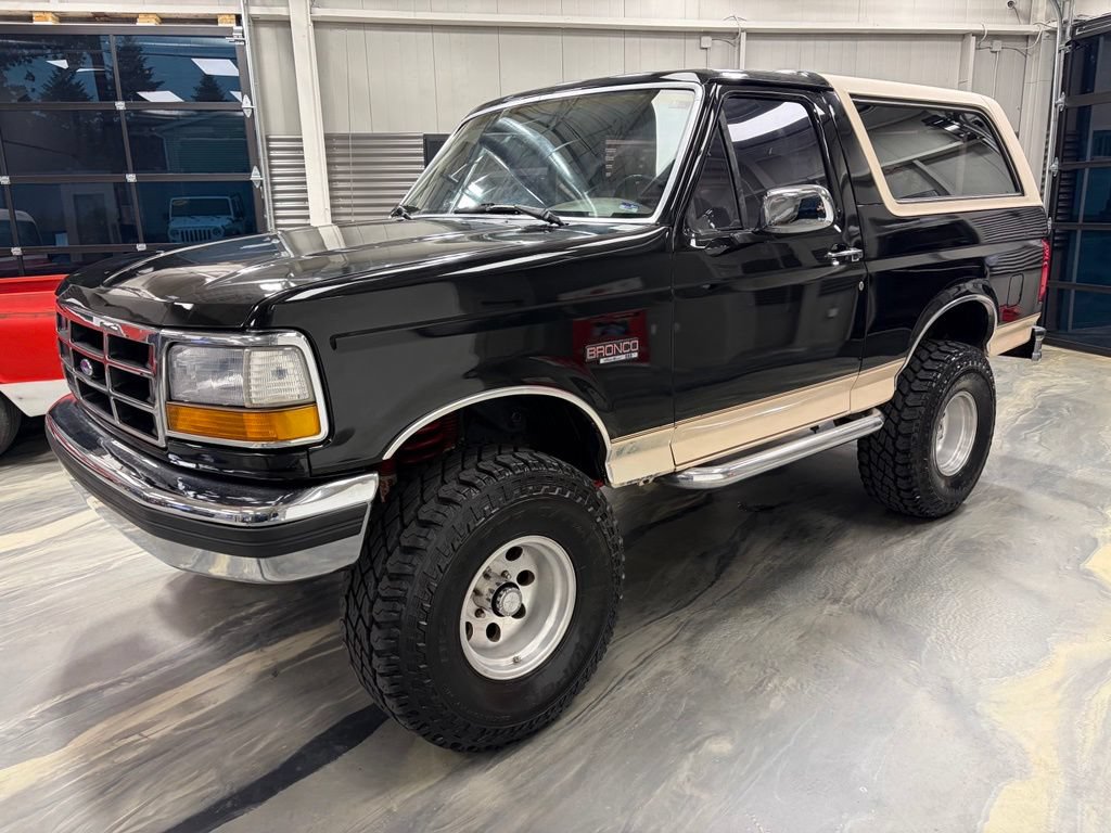 Used 1993 Ford Bronco Eddie Bauer AWD/4WD image 38