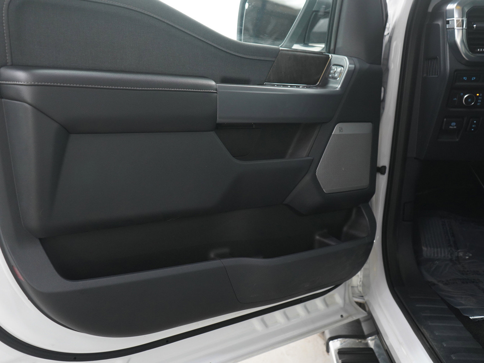 Used 2021 Ford F150 Lariat image 19