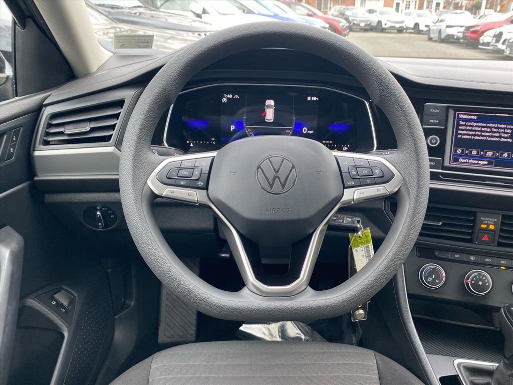 Used 2023 Volkswagen Jetta S image 6