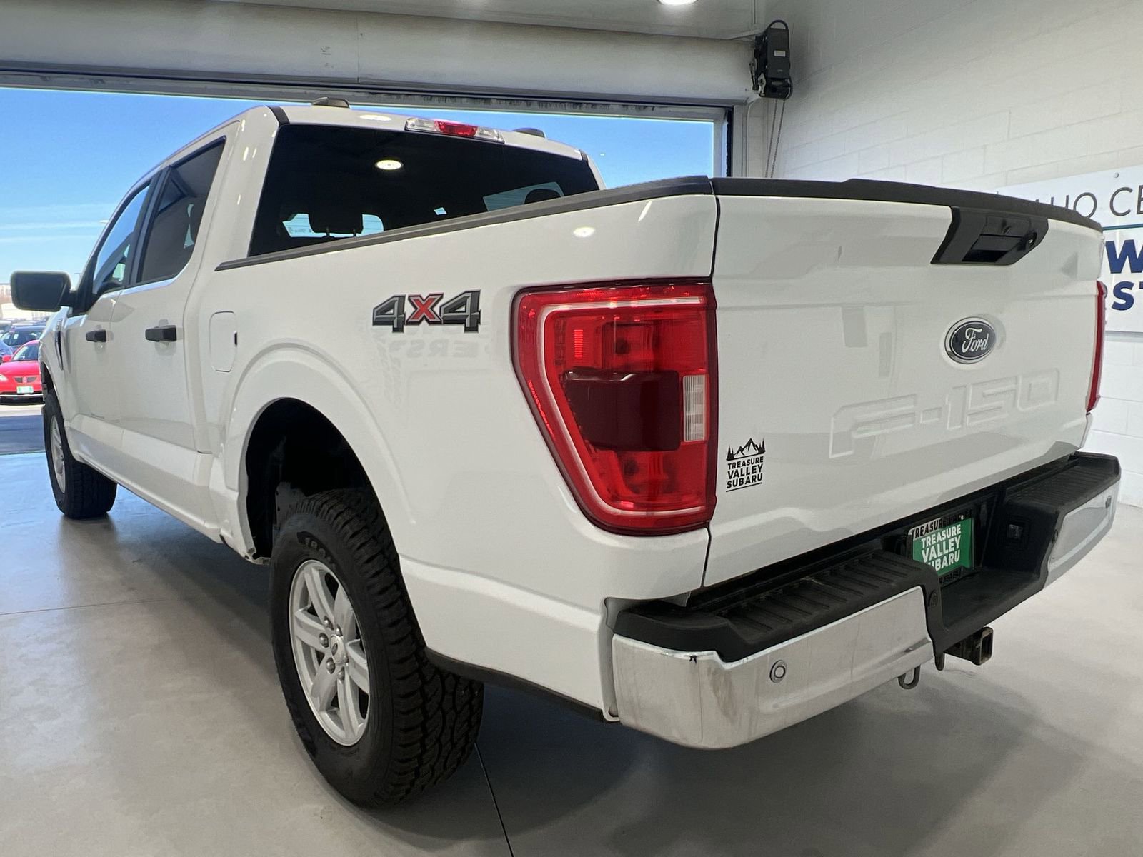 Used 2023 Ford F150 XLT w/ Trailer Tow Package image 6