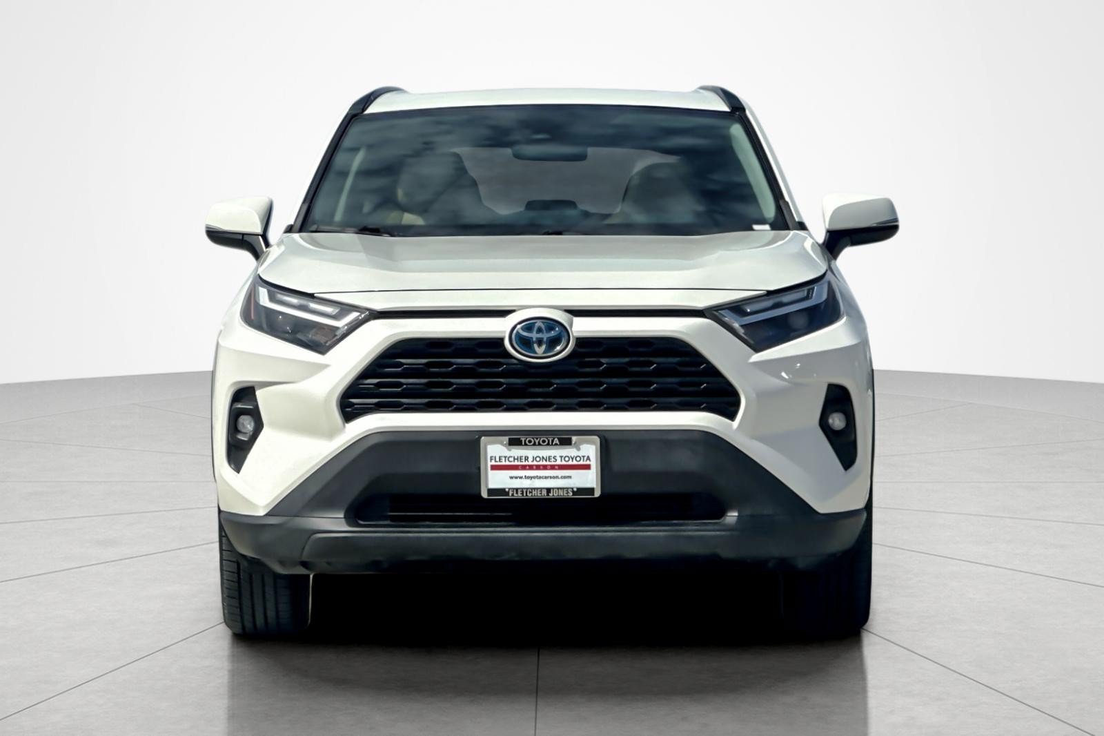 Certified 2022 Toyota RAV4 XLE Premium AWD/4WD image 8