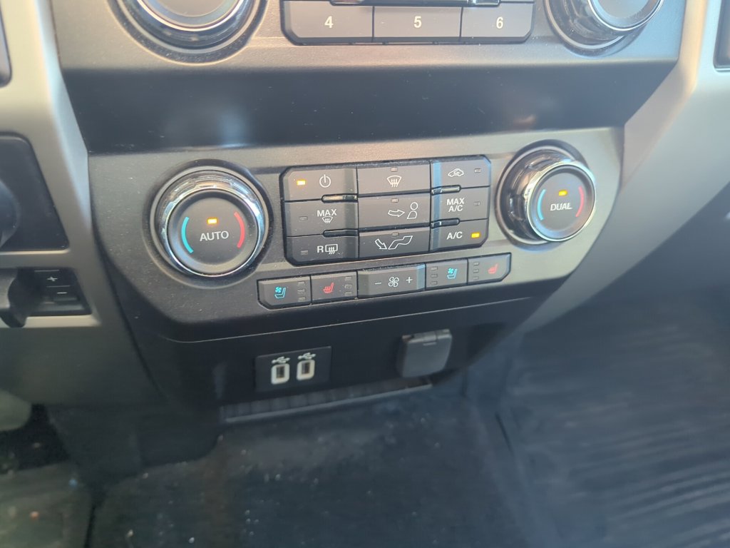 Used 2019 Ford F150 Lariat AWD/4WD image 29