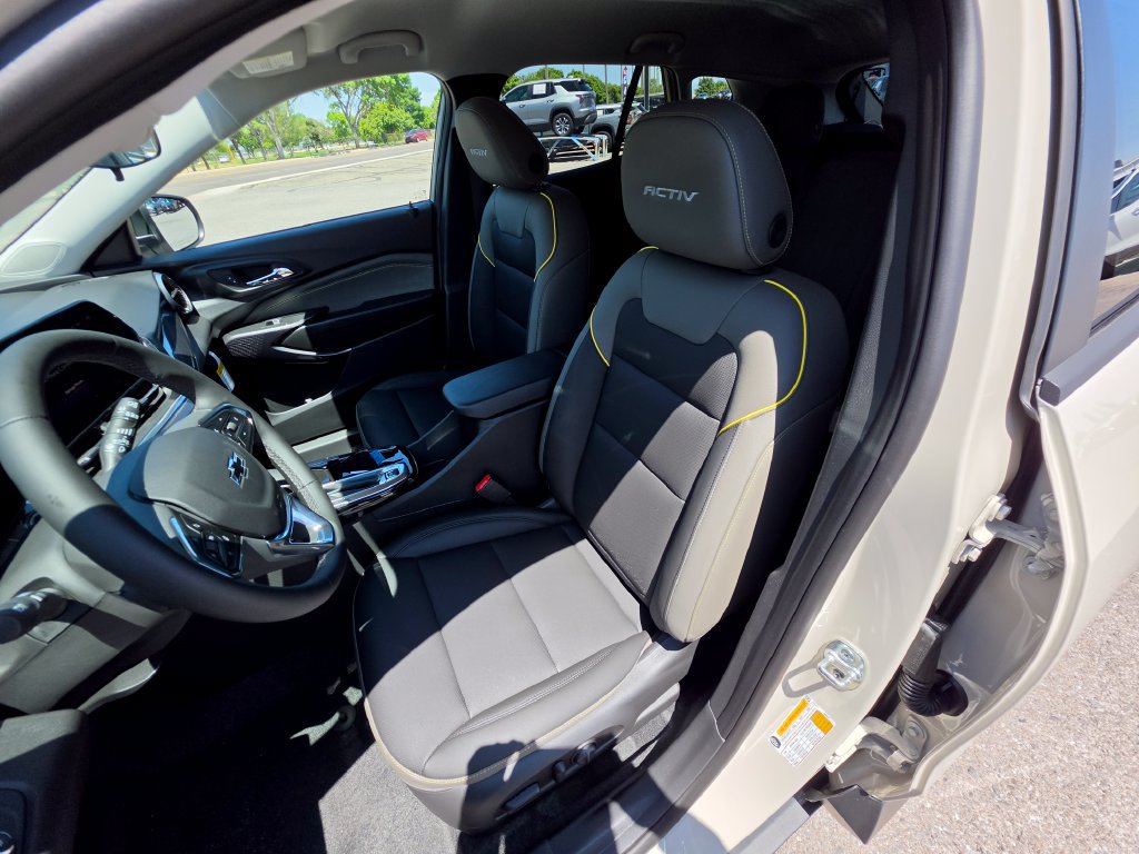 New 2026 Chevrolet Trax ACTIV w/ Driver Confidence Package FWD image 9