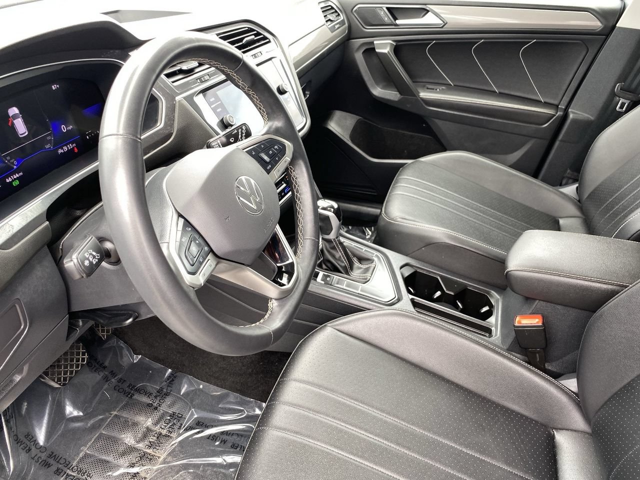 Used 2024 Volkswagen Tiguan SE FWD image 30