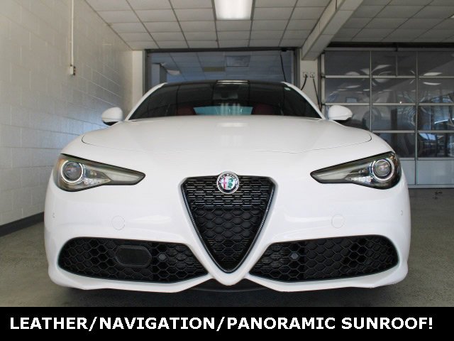 Used 2022 Alfa Romeo Giulia Sprint image 3