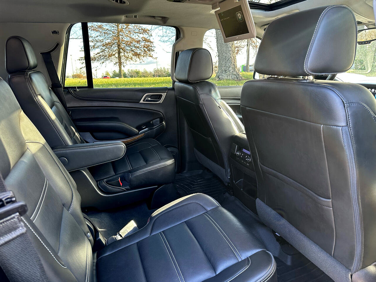Used 2019 GMC Yukon Denali w/ Open Road Package image 17
