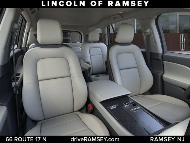 New 2026 Lincoln Aviator AWD image 11