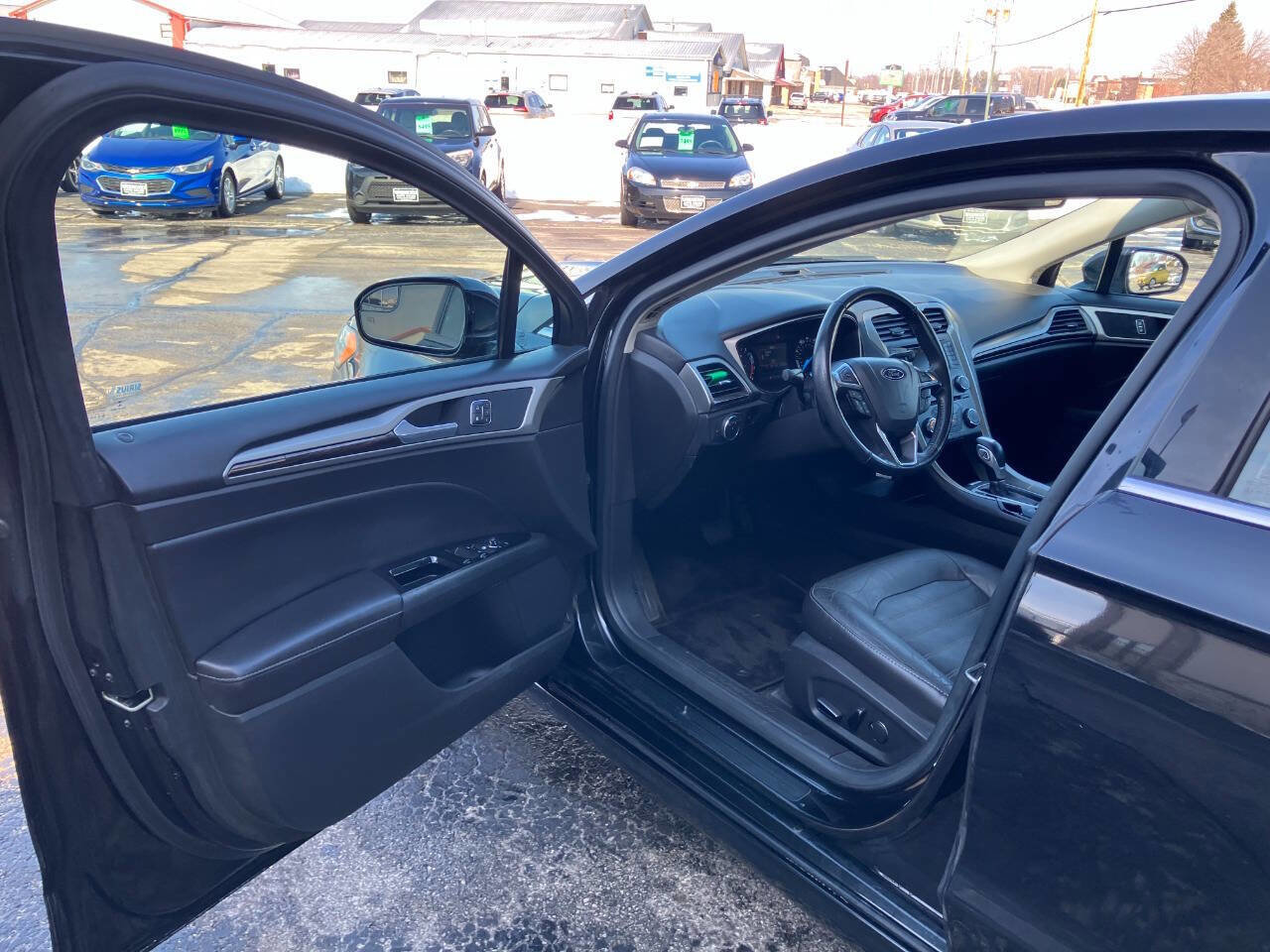 Used 2013 Ford Fusion SE image 9