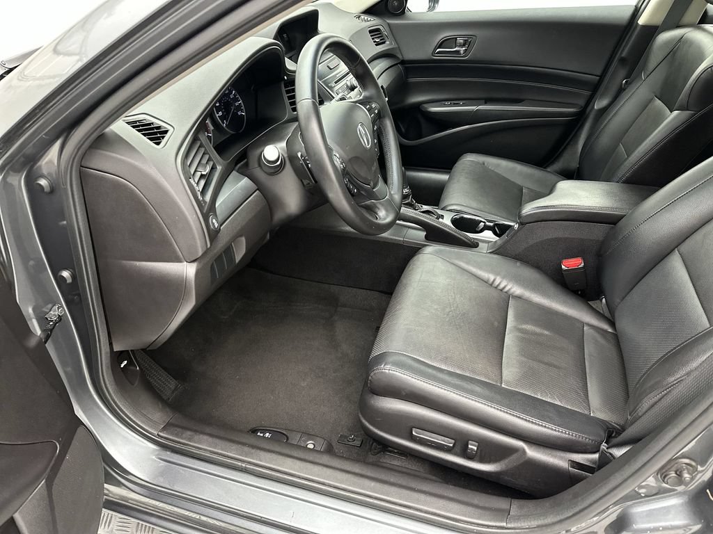 Used 2014 Acura ILX FWD image 11