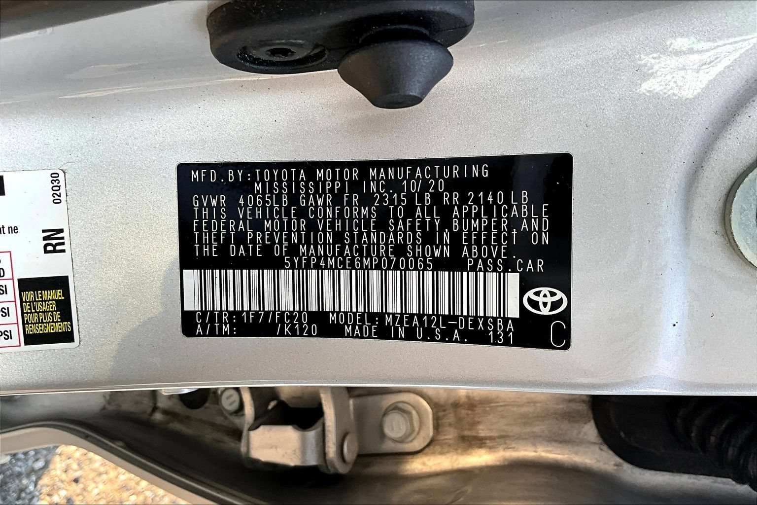Used 2021 Toyota Corolla SE w/ SE Premium Package FWD image 18